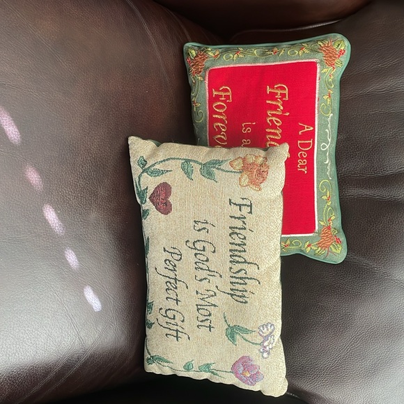 Small Friendship Pillows - Picture 5 of 5
